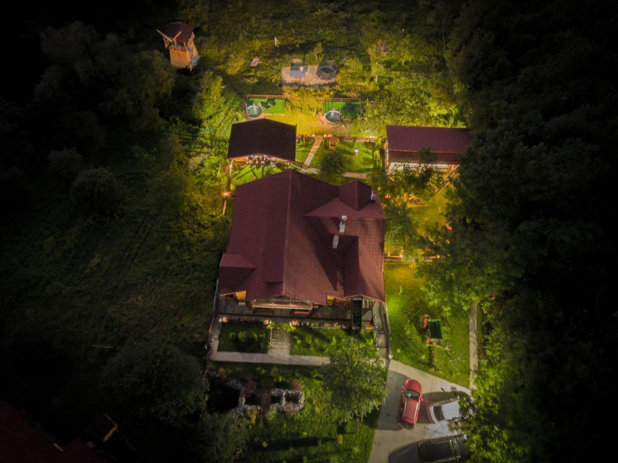 Pensiunea La Maria Hotel Poenari Bagian luar foto