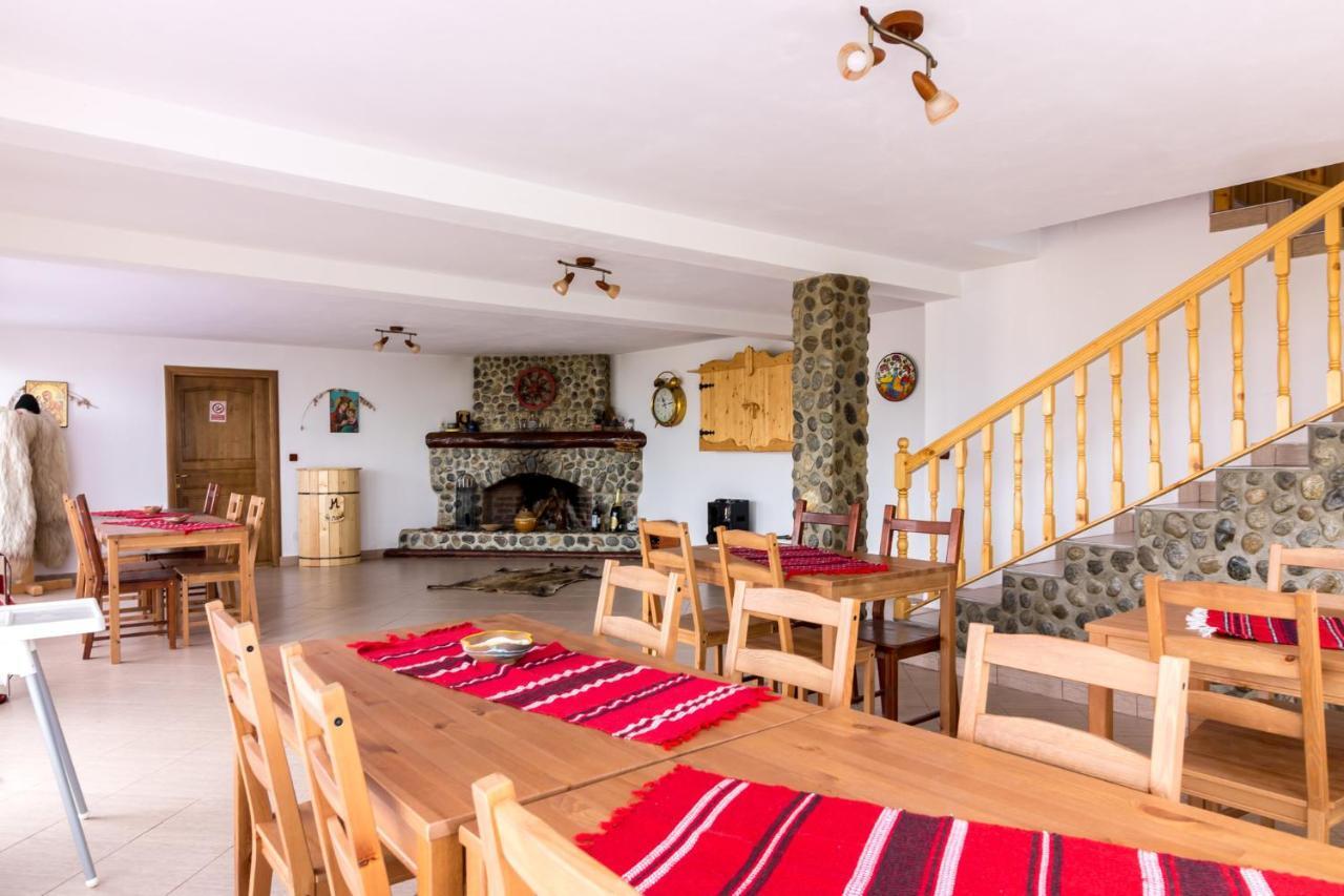 Pensiunea La Maria Hotel Poenari Bagian luar foto